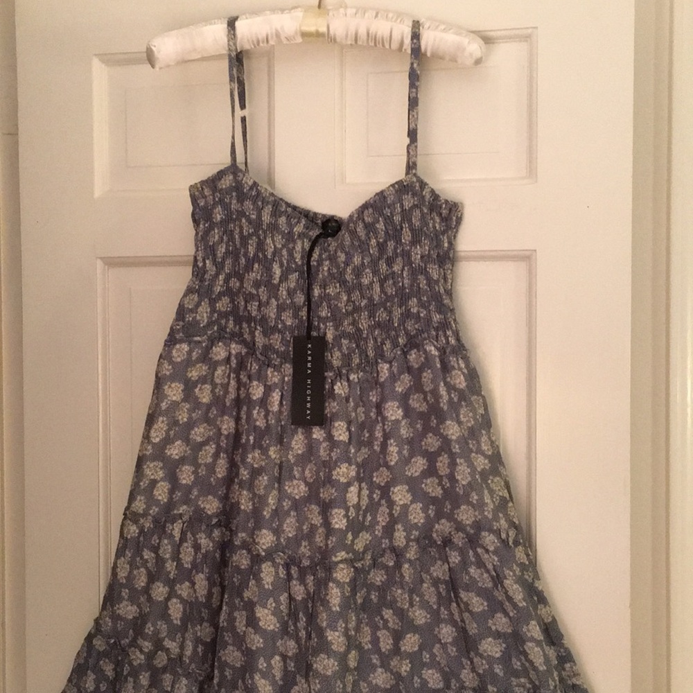 Maxi dress perfect for beach days.